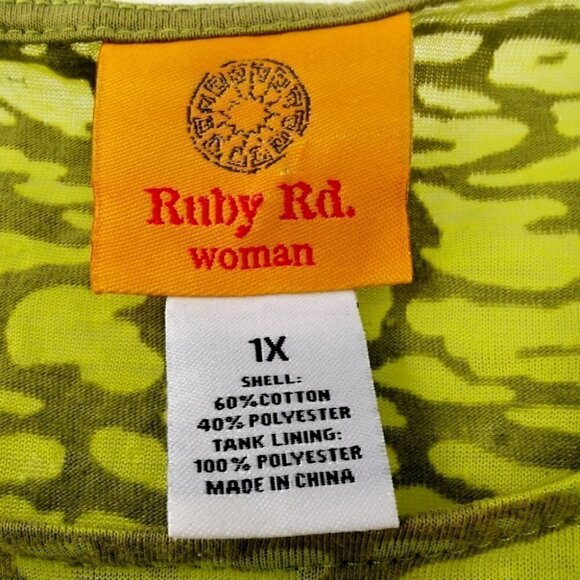 Ruby Rd. Women's 1X Green Round Light Blouse - Picture 3 of 12